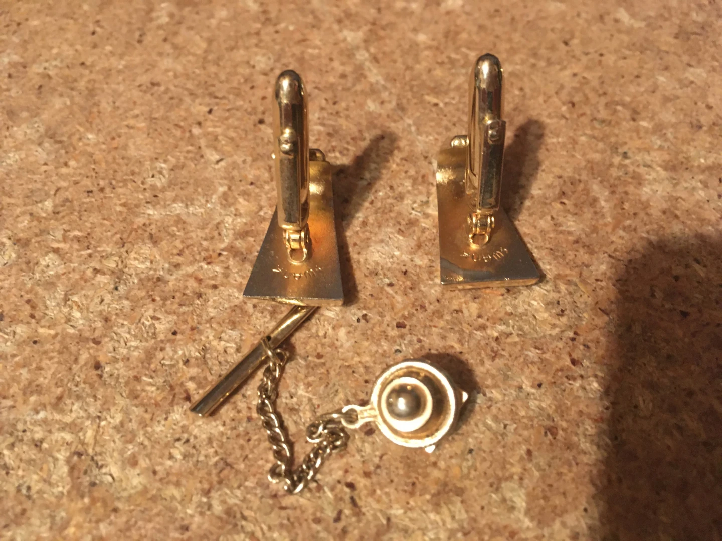 6 SETS OF MEN'S CUFFLINKS, TIE TAC TIE CLIP RED & WHITE ONYX COL - photo 5