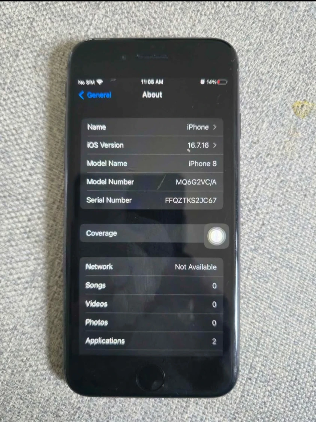 Apple iPhone 8 - photo 2