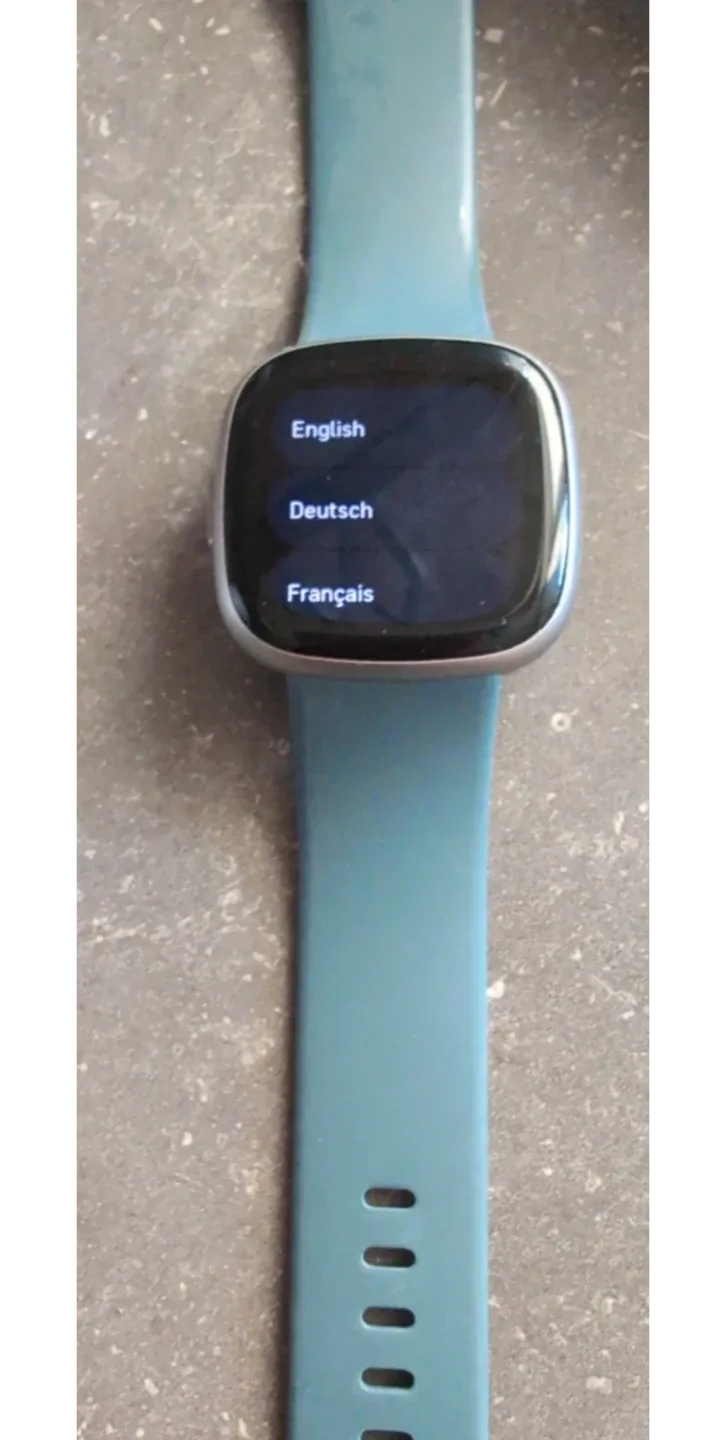 Fitbit Versa 4 Smartwatch