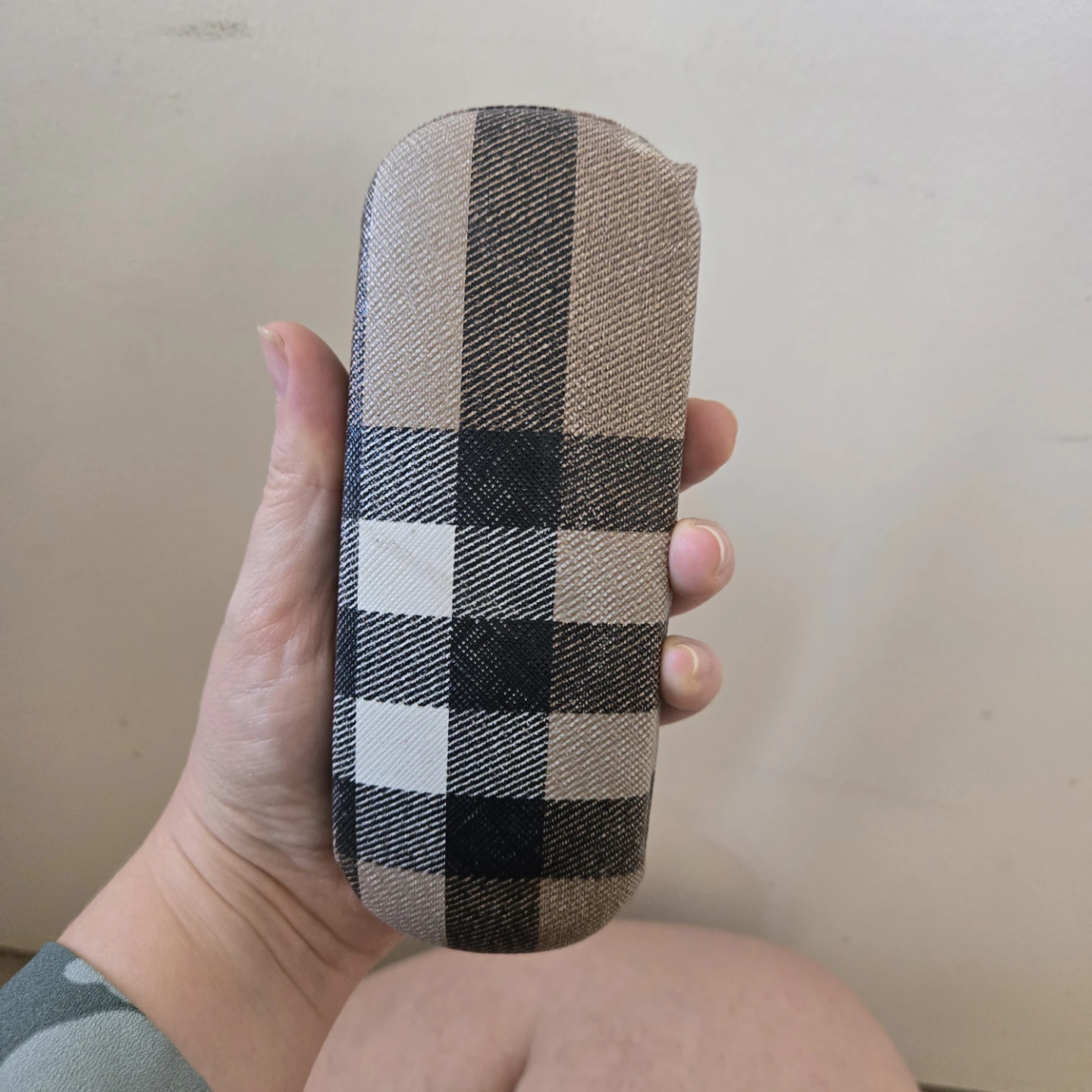 Plaid Hard Shell Glasses Case - photo 5