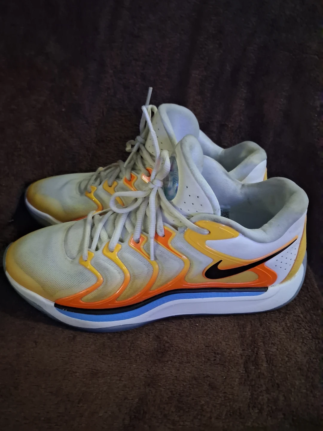 Nike kd 17 sunrise size 10