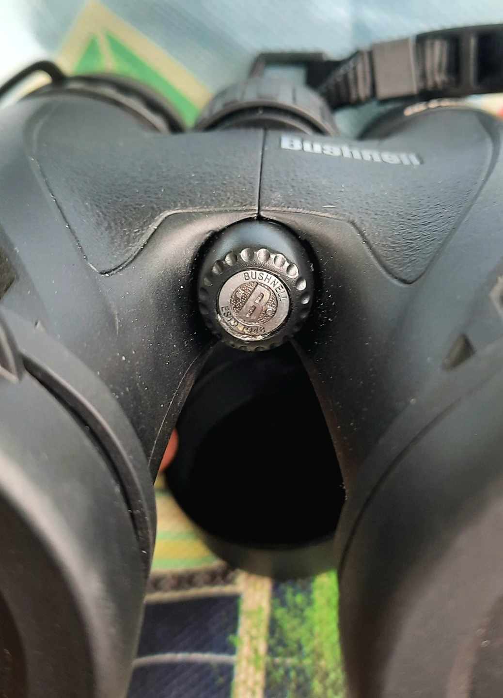 Bushnell Legend Ultra HD 10x42 Binoculars - photo 2