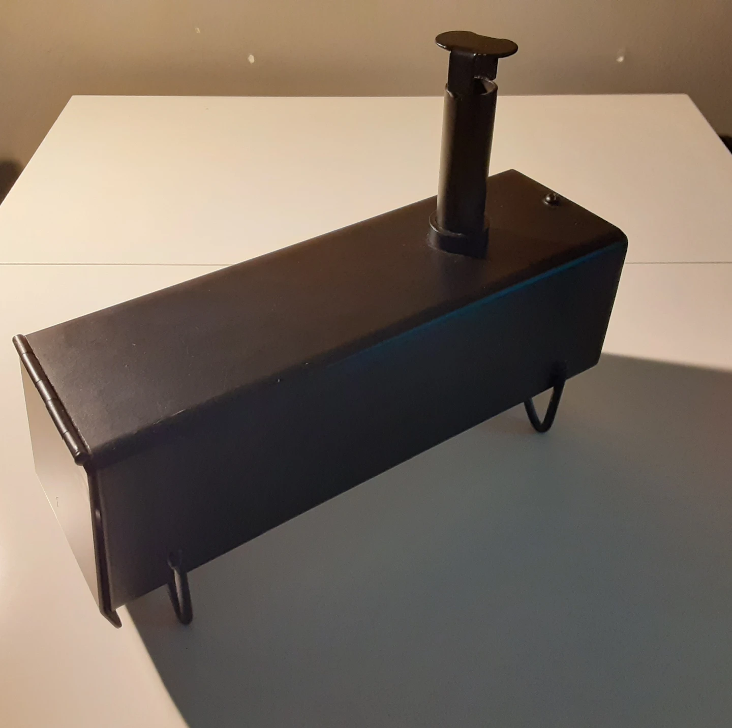 Black Metal Bug Smoker w/Chimney [Removable] - photo 2