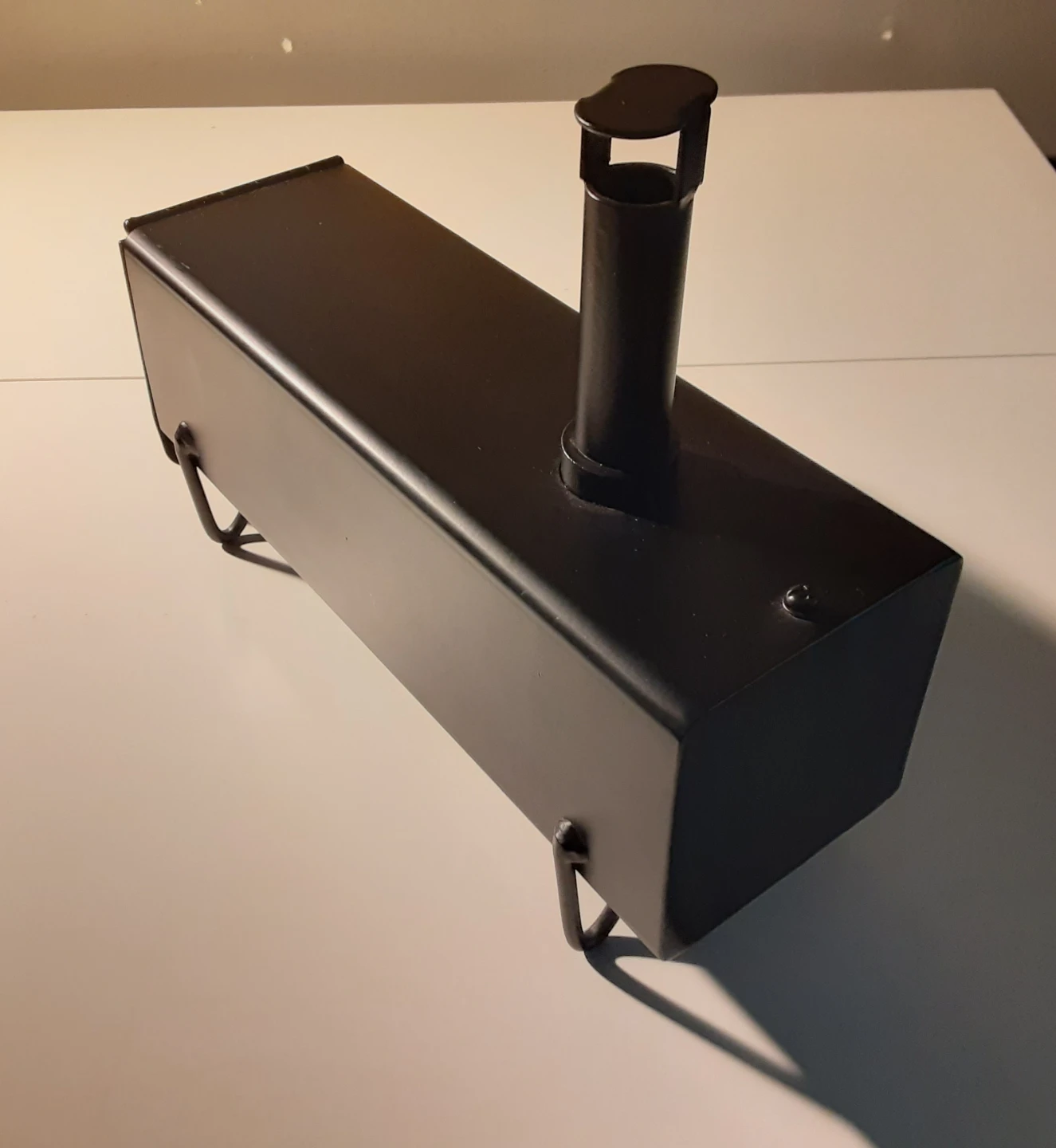 Black Metal Bug Smoker w/Chimney [Removable] - photo 3