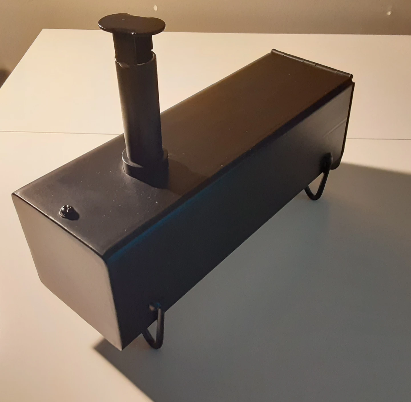 Black Metal Bug Smoker w/Chimney [Removable] - photo 4