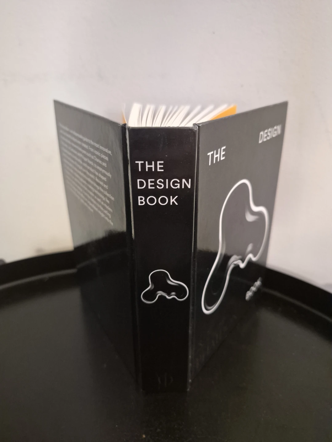"The Design Book" by Phaidon - photo 3