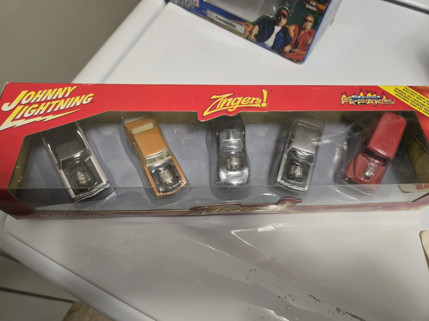 Johnny Lightning Zingers! Die-Cast Car Set - photo 2