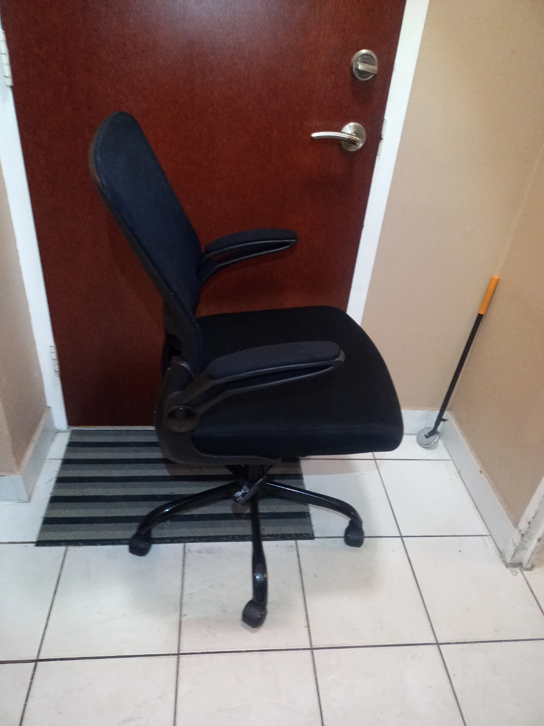 Office Gaslift Chair - photo 2