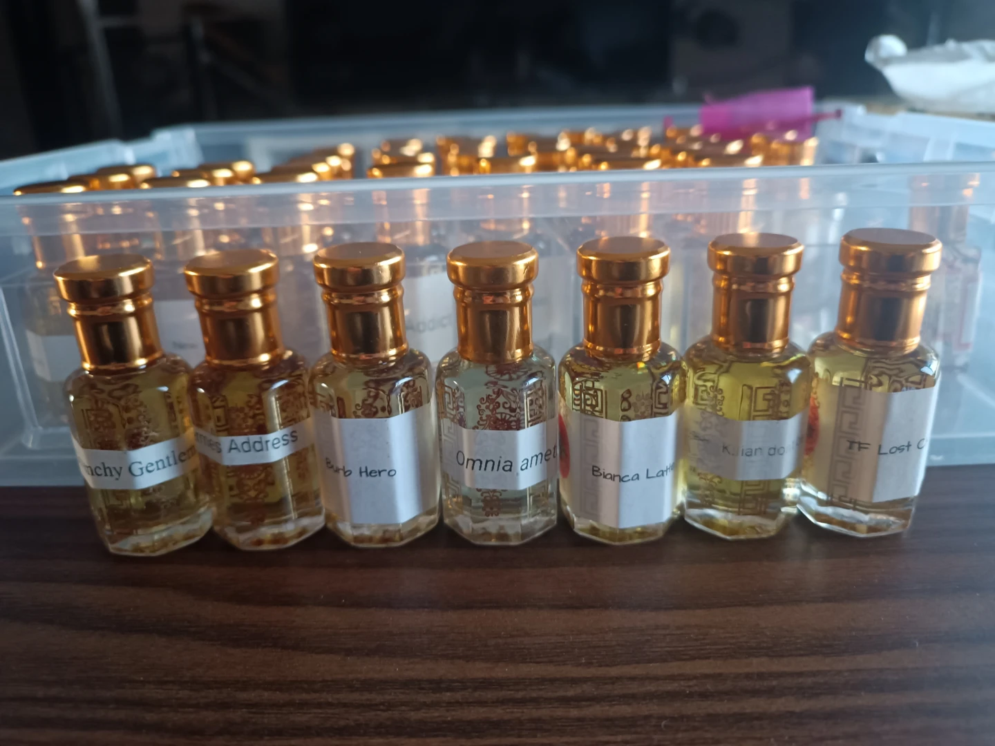 Perfume essential oil - photo 3