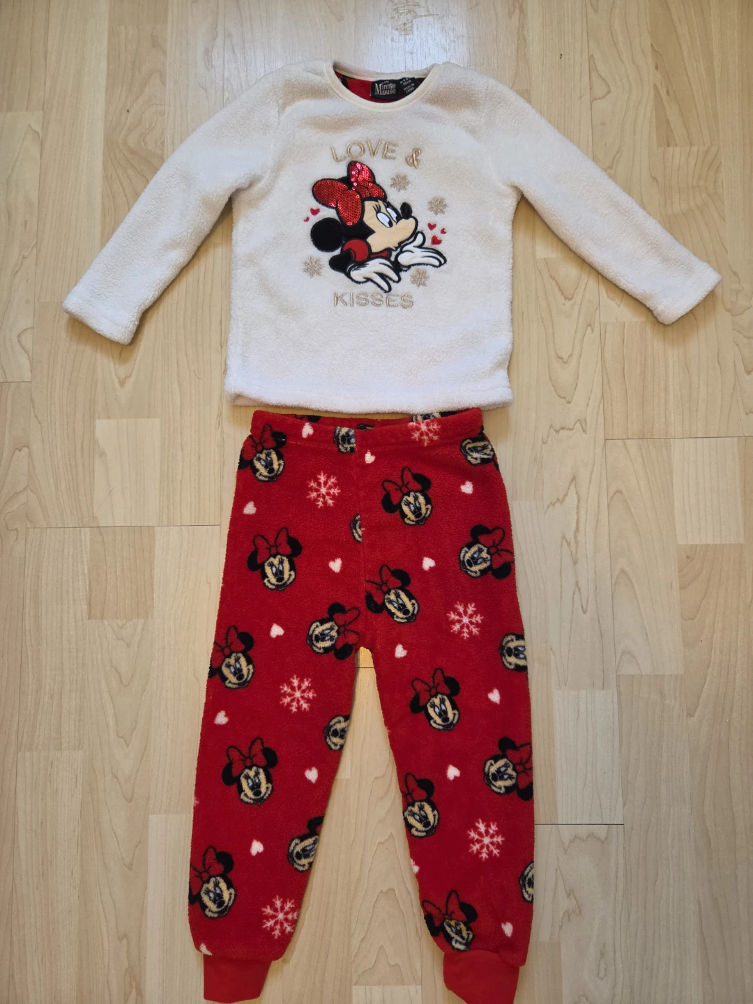 Disney Toddlers Girl Minnie Mouse PJ Set  (size 2T-3T)