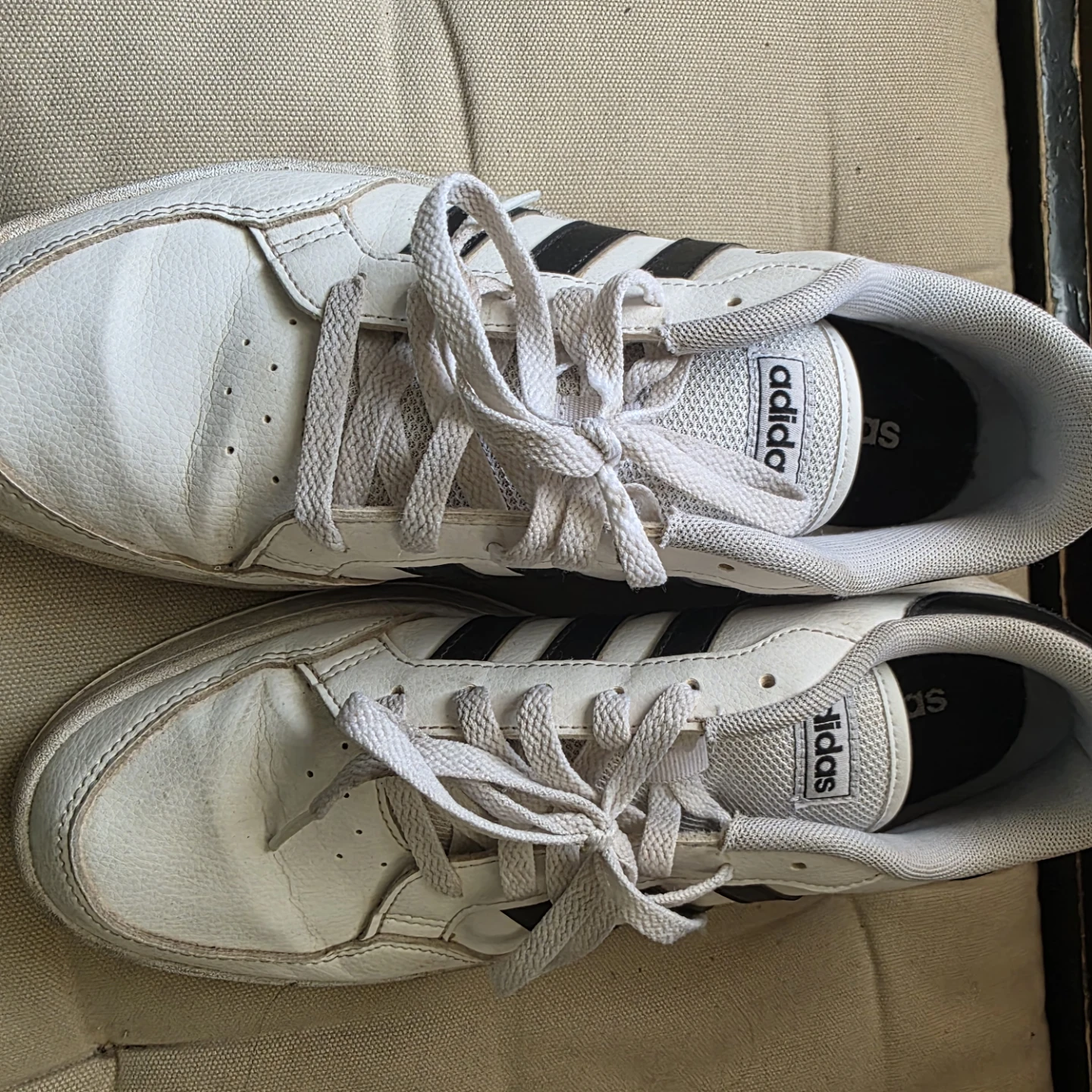 Adidas White mens Sneakers 9.5us