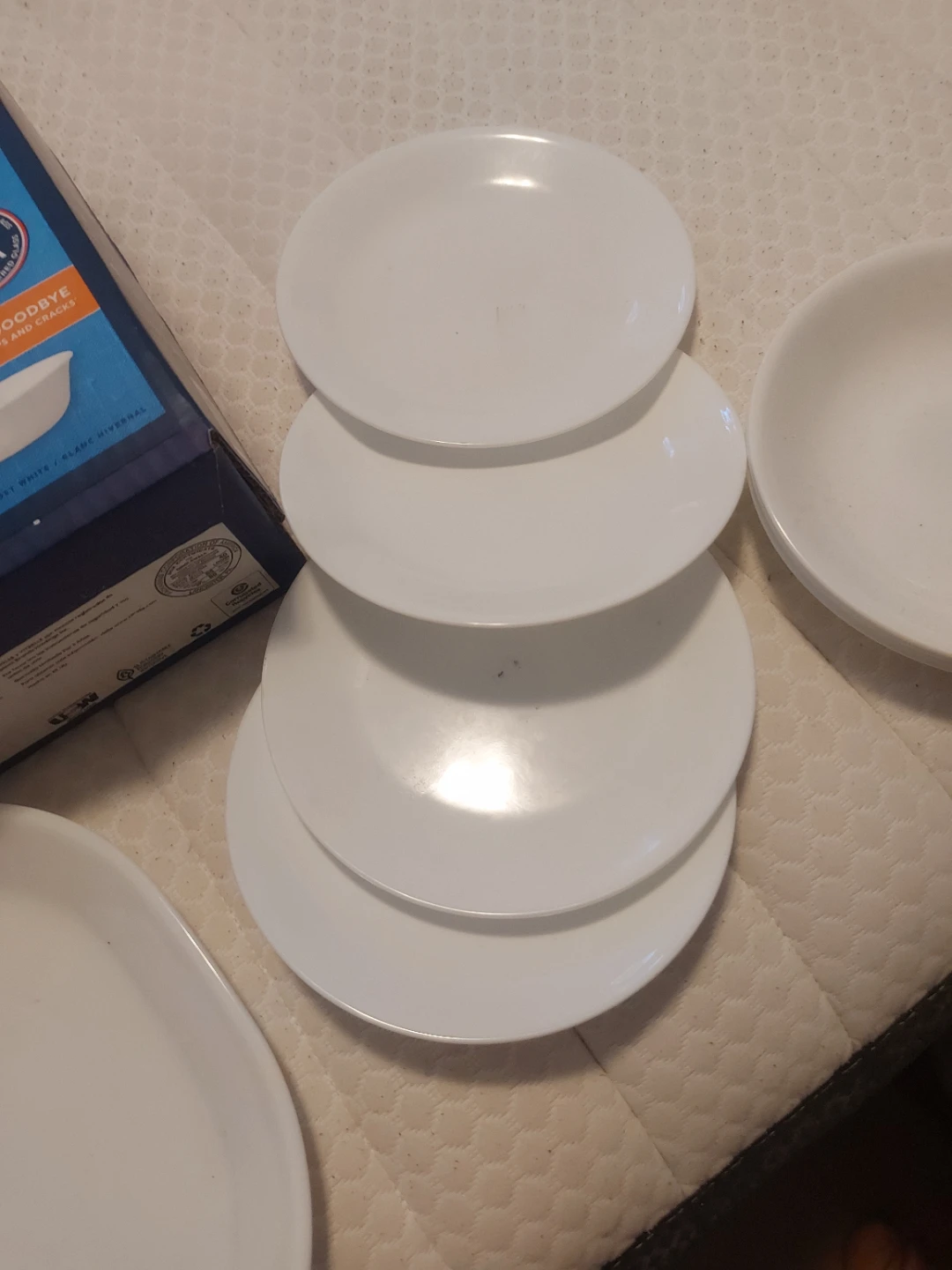 Corelle 12 Piece Dinnerware Set - Winter Frost White - photo 3