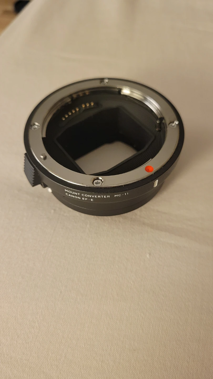 Sigma MC-11 Cannon EF to Sony FE Mount Converter