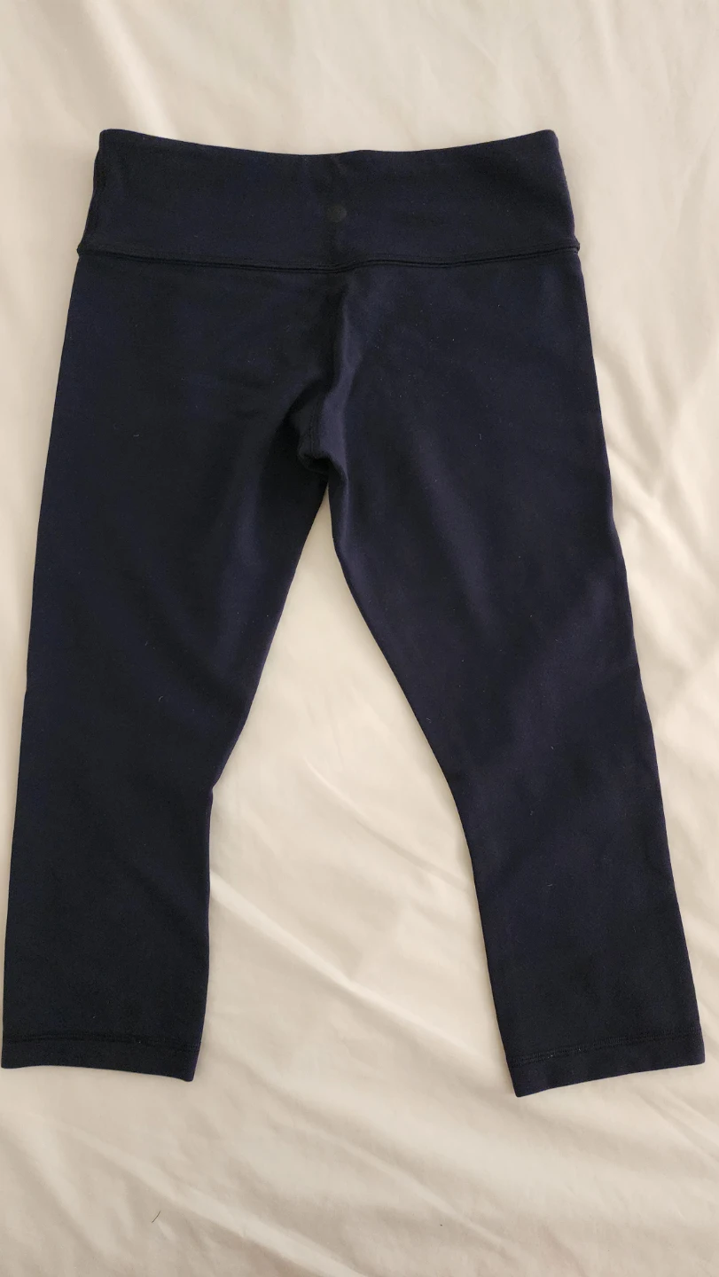 Lululemon Wunder Train Mid-Rise Crop 21" Leggings Size 8 navy - photo 4