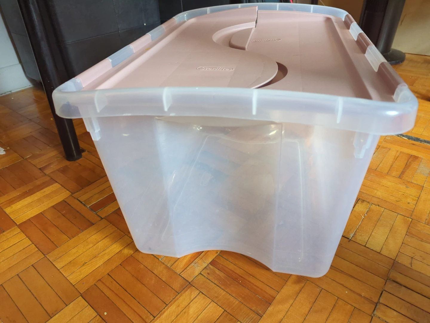 Sterilite Storage Bin with Lid - photo 3