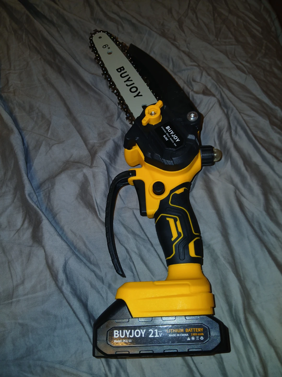 BUYJOY 6" Cordless Mini Chainsaw - photo 2