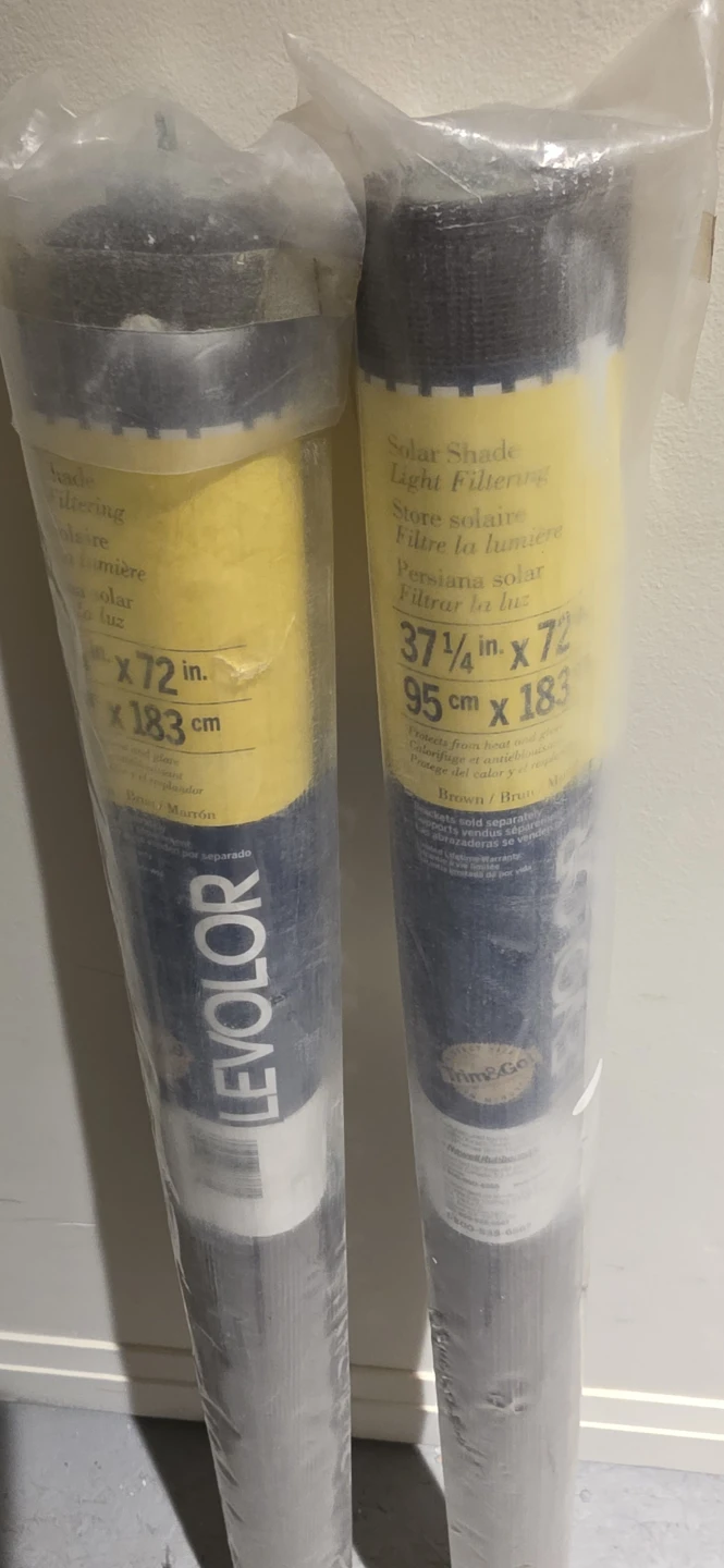 LEVOLOR Solar Shade Light Filtering 37.25" x 72" - photo 3