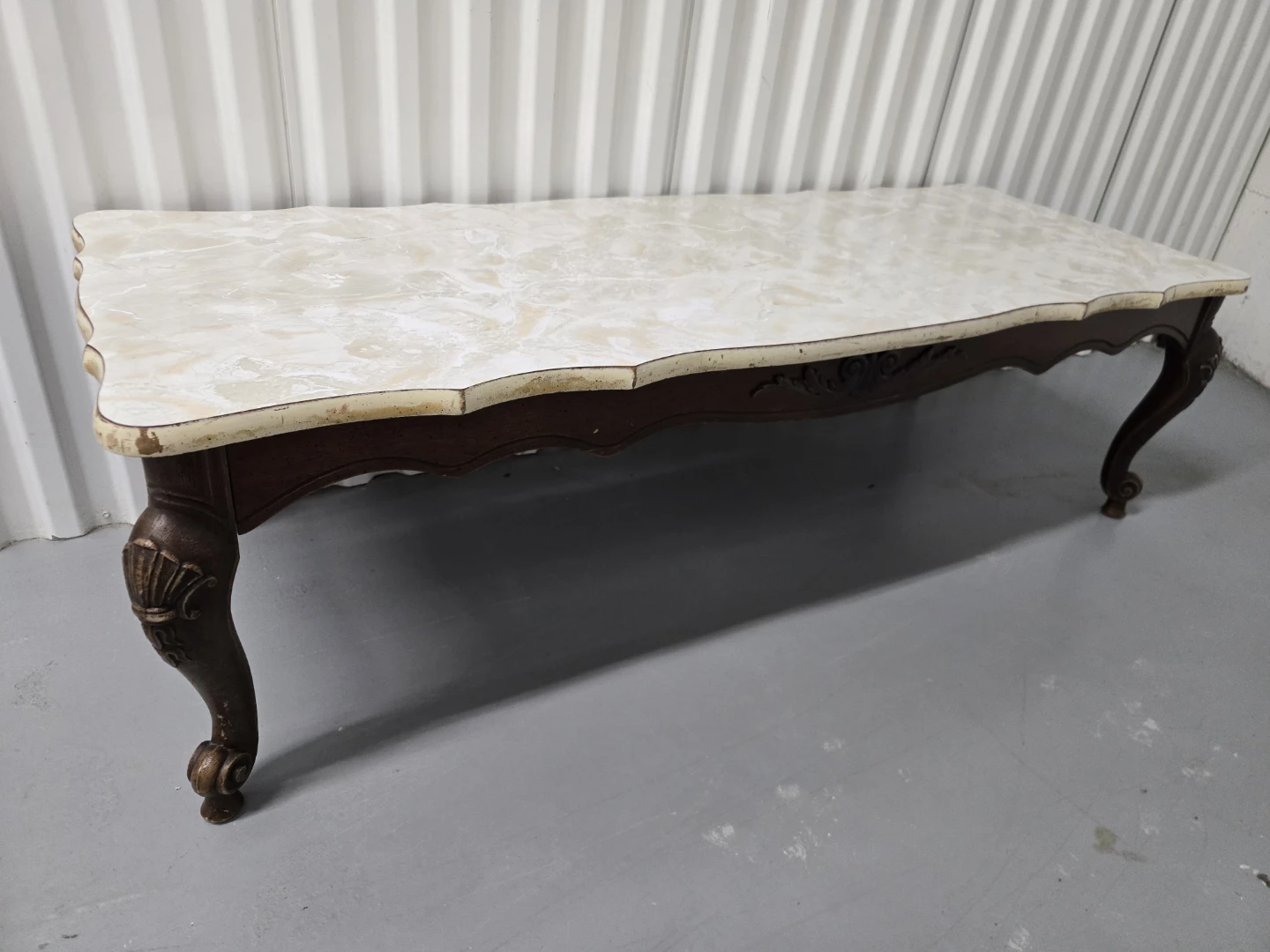 Vintage Ornate Coffee Table - photo 2