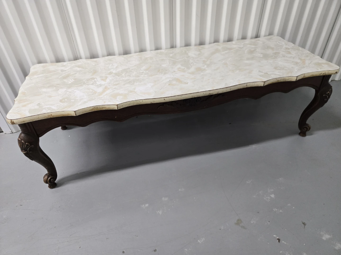 Vintage Ornate Coffee Table - photo 3