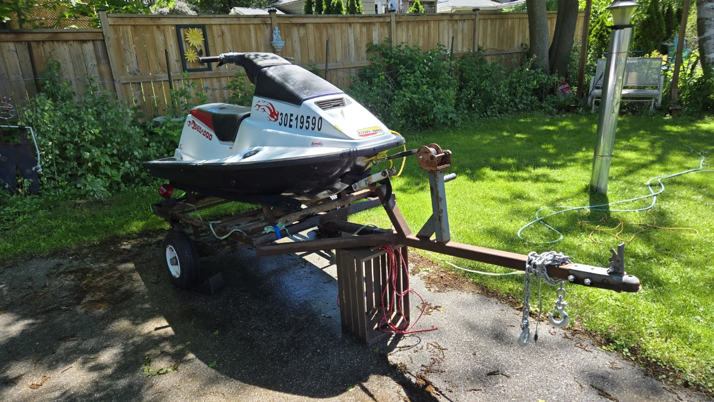 Sea-Doo Jet Ski - photo 2