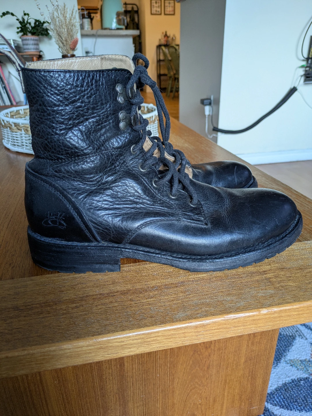 John Fluevog "The Blake" Leather Shoes – Signed by John Fluevog - photo 4