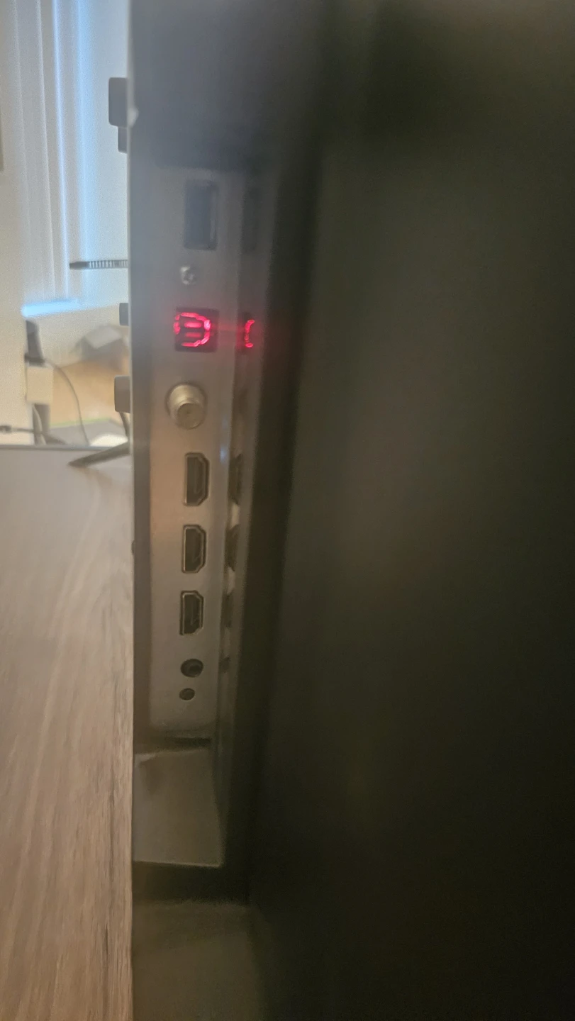 ONN Roku TV 40 inch Smart TV - photo 4