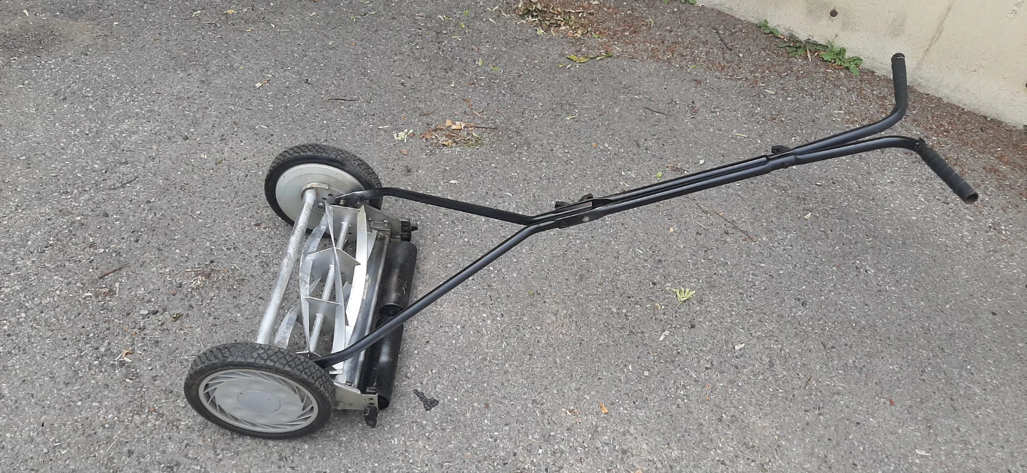 Manual Reel Mower