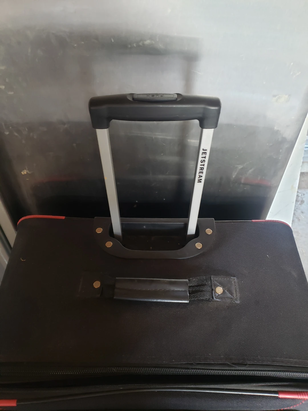 Jetstream Black Rolling Suitcase - photo 2