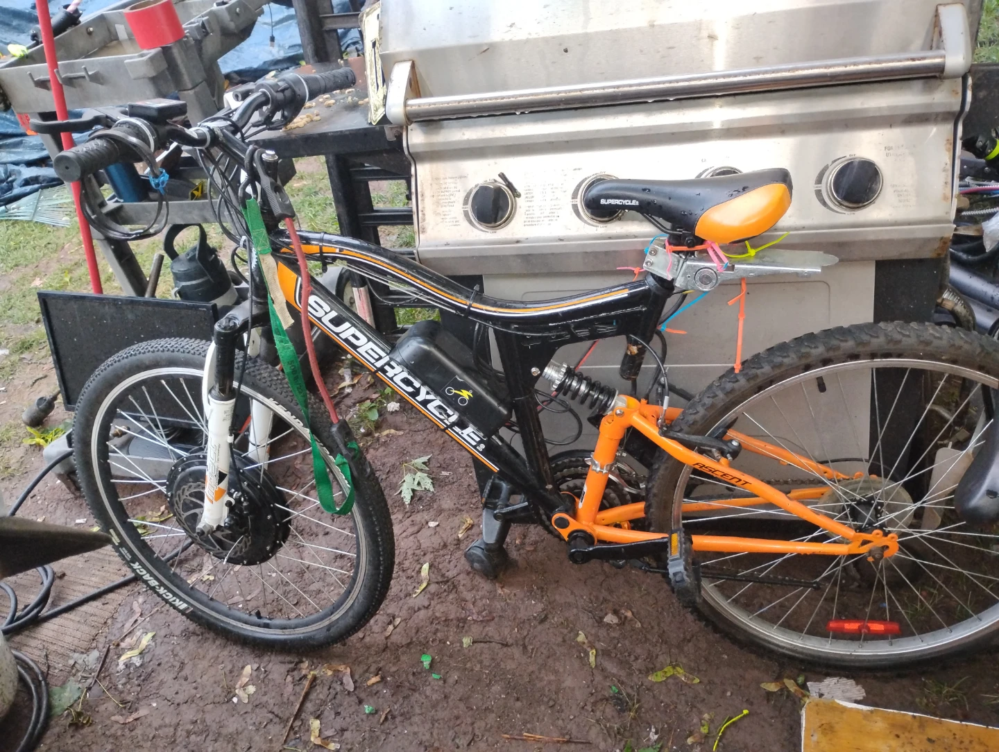 Supercycle mountain bike