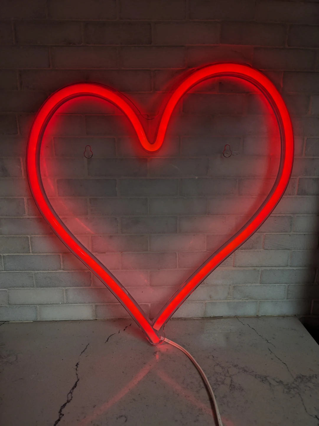 Red neon heart light