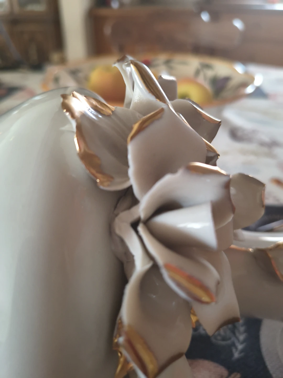 F.A.B. Capodimonte Vase with Roses - photo 4