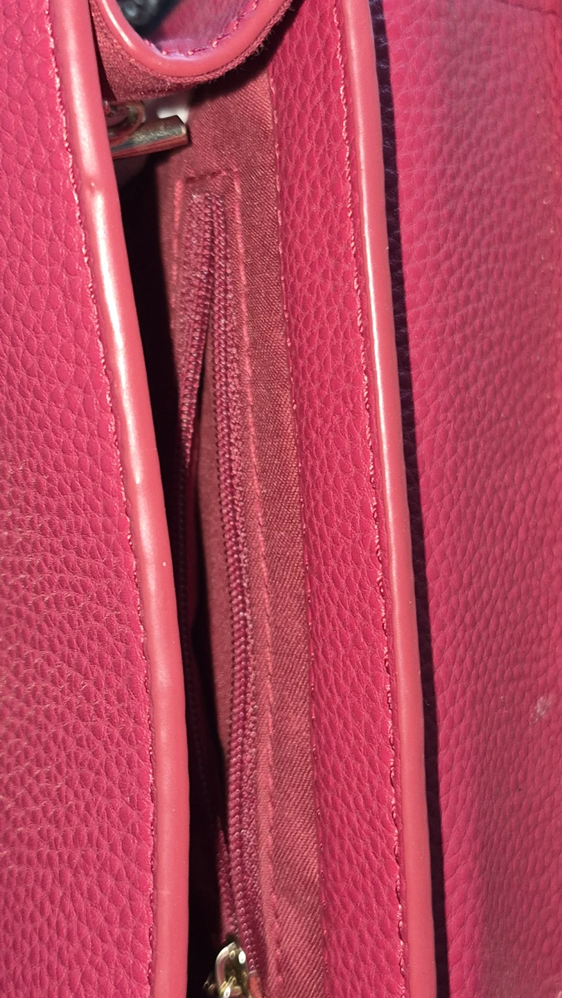 Pink Leather Shoulder Bag with Gold Chain - photo 3