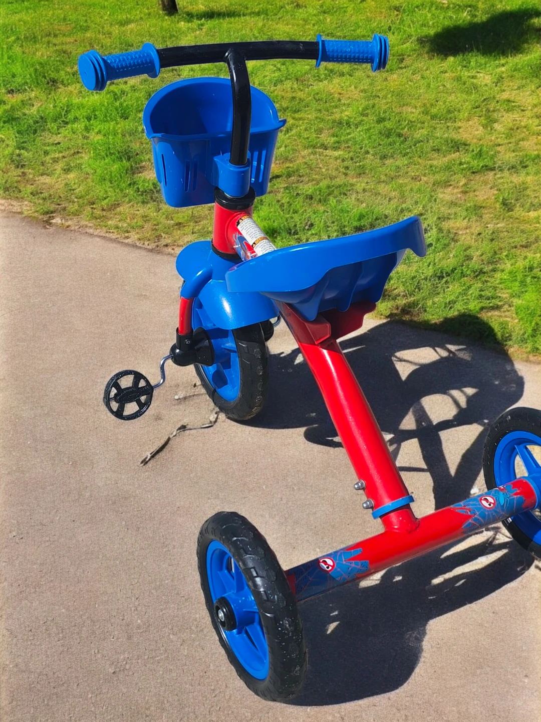 Spider-Man Tricycle Huffy  storage basket   aged 1.5 to 3 year - photo 4