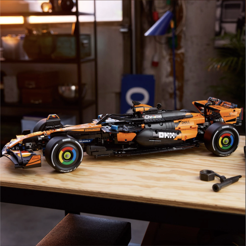 LEGO Technic McLaren MCL39 F1 Car Building Set for Adults - photo 3