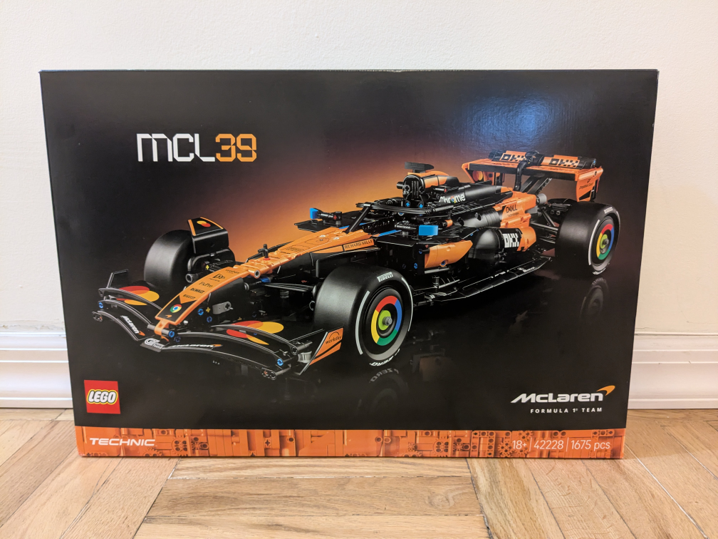 LEGO Technic McLaren MCL39 F1 Car Building Set for Adults - photo 5