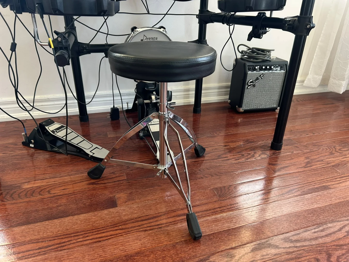 Donner Electronic Drum Kit with Squier Amplifier - photo 2