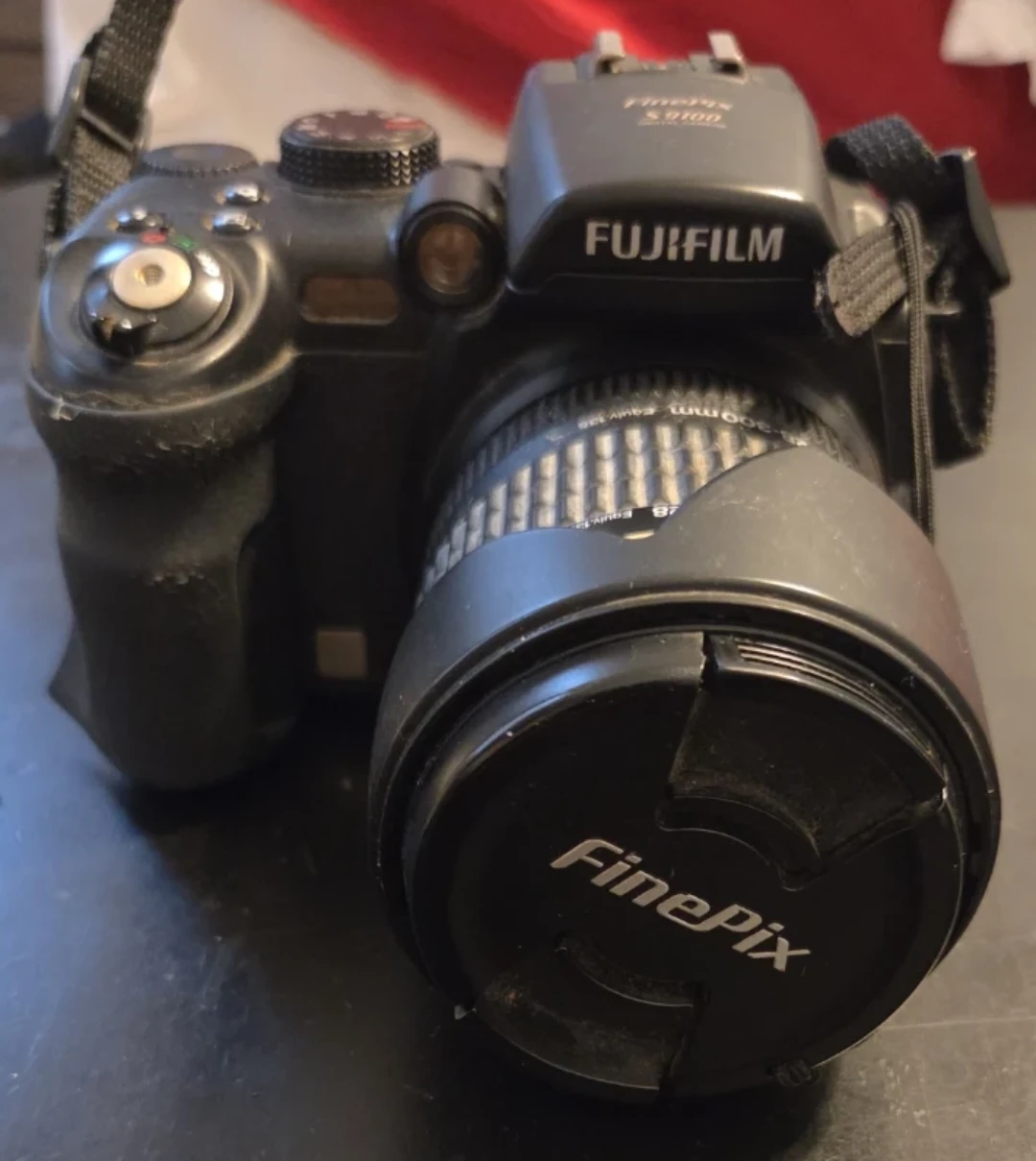 Fujifilm FinePix S9100 Digital Camera - photo 5