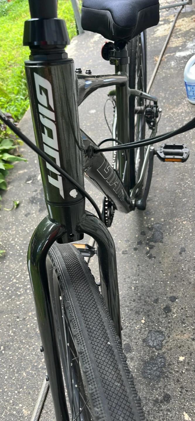 Giant Cypress Hybrid Bike - photo 3