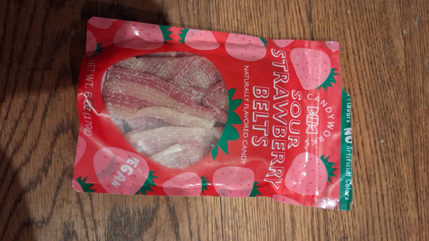 Sour Strawberry Belts Candy - 6 oz