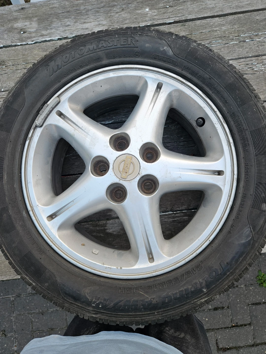 Motomaster Summer Tires (Set of 4) - 215/55R16