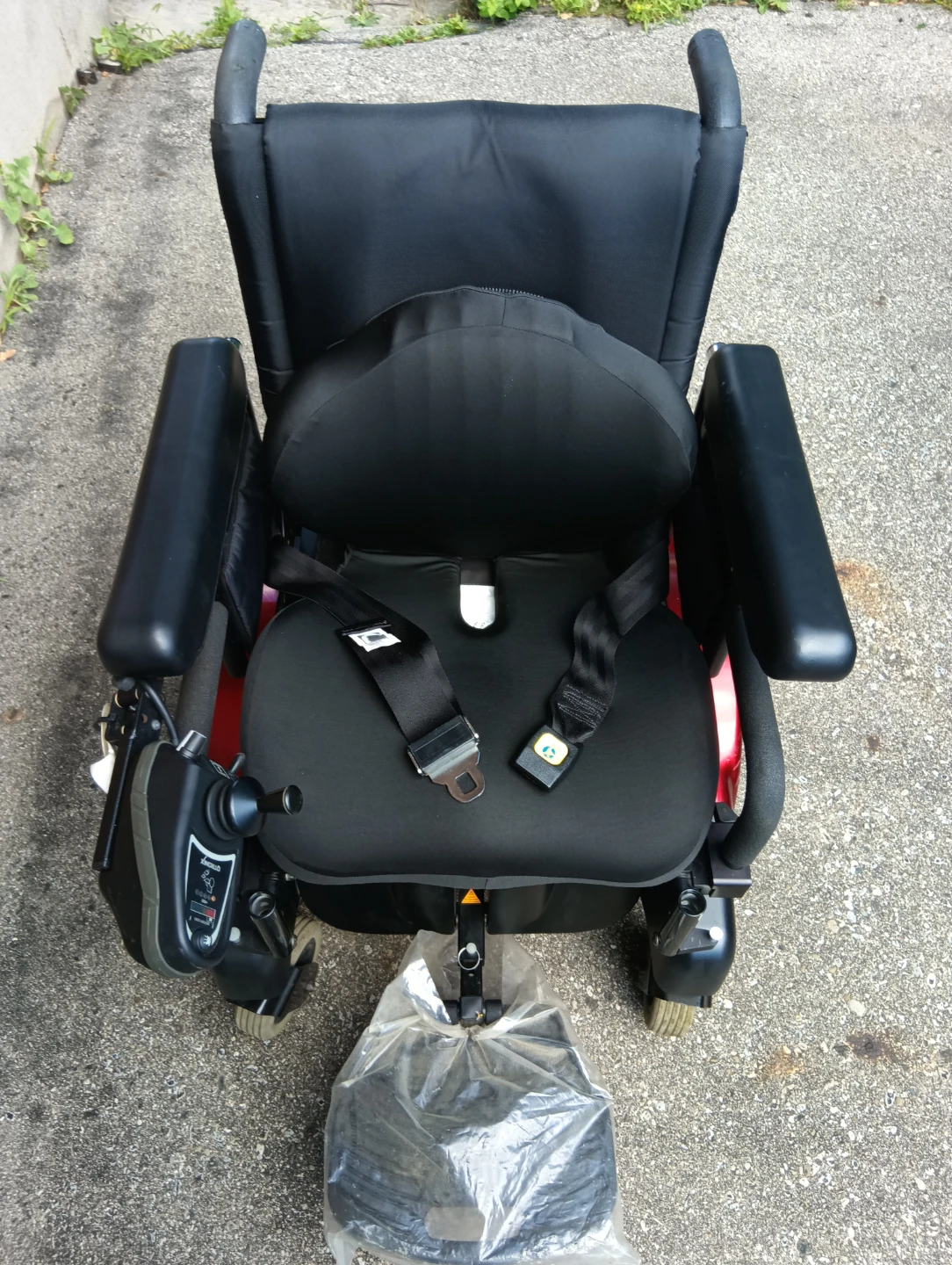 Quickie FreeStyle Power Wheelchair