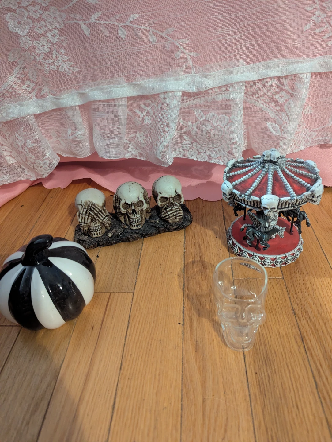 Halloween Skull Carousel Decoration