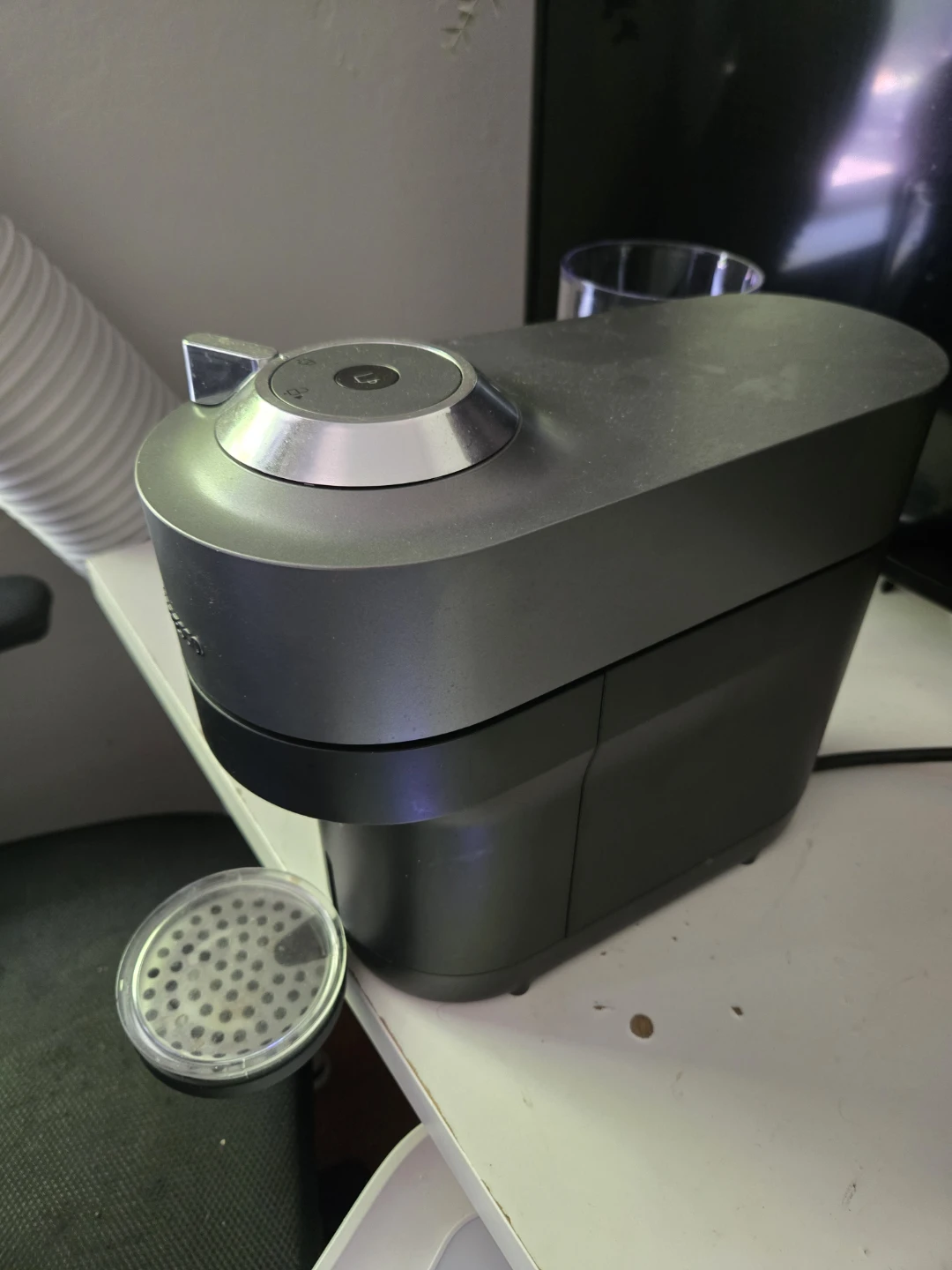 Nespresso Coffee Machine - photo 4