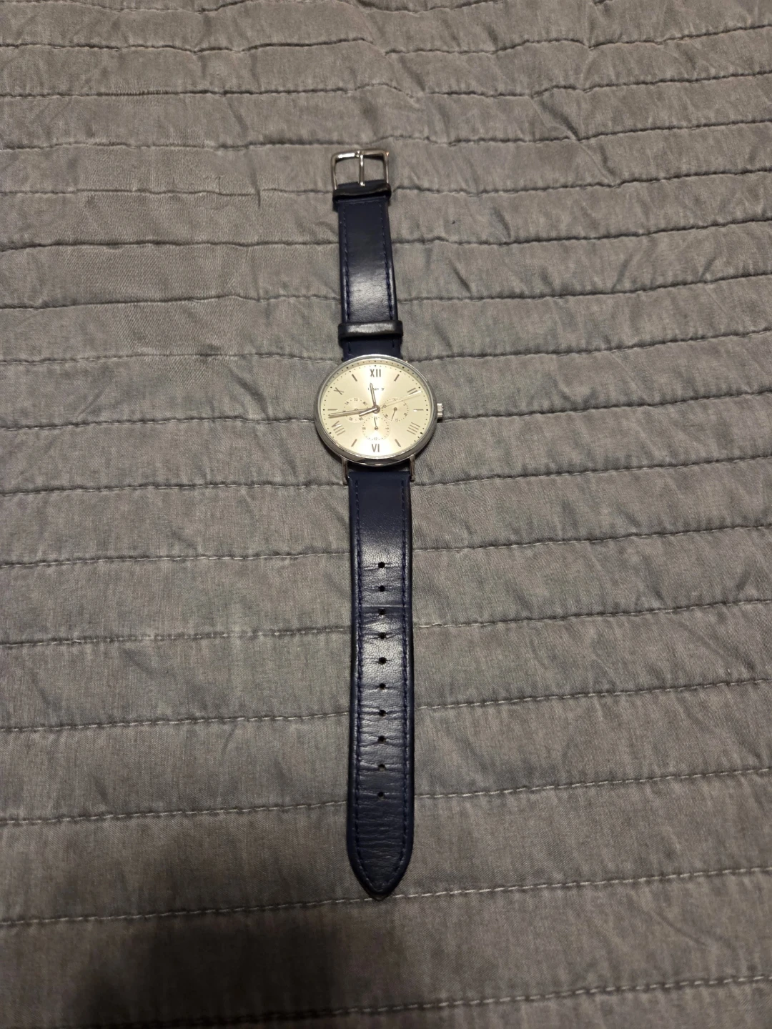 Timex Southview Watch with navy Leather Strap and cream face