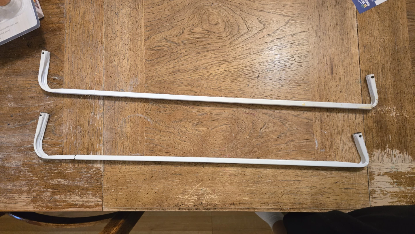 Basic Metal Adjustable Curtain Rod