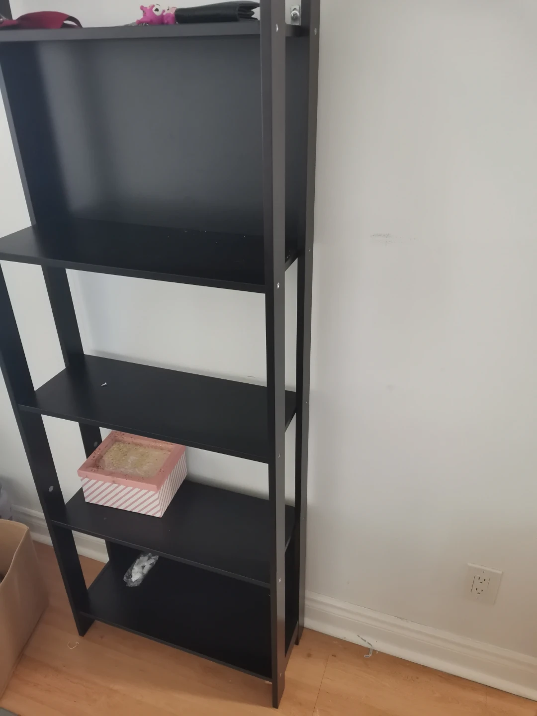 Black 5-Tier Ladder Bookshelf