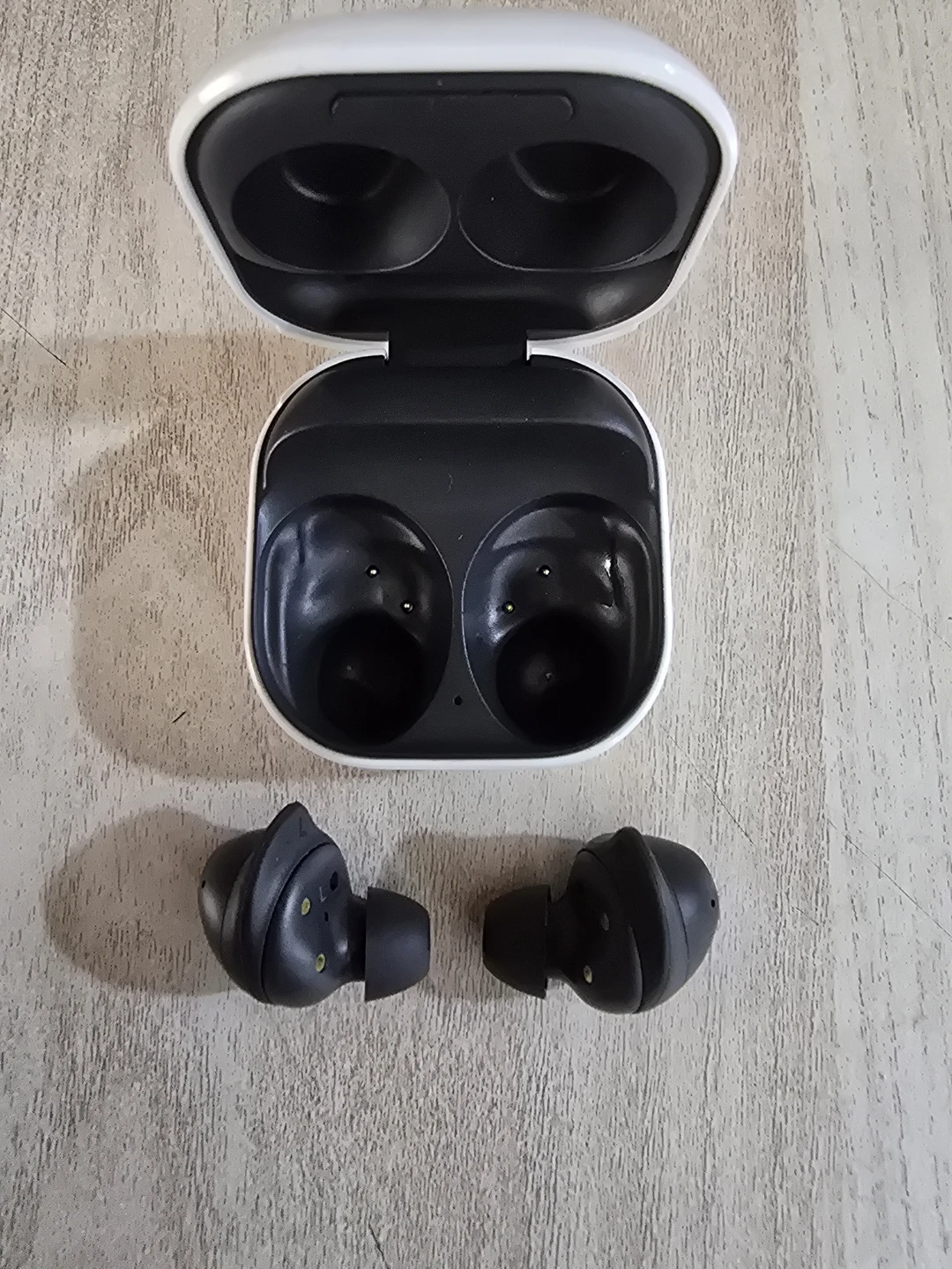 Samsung Galaxy Buds FE Excellent Condition - photo 2