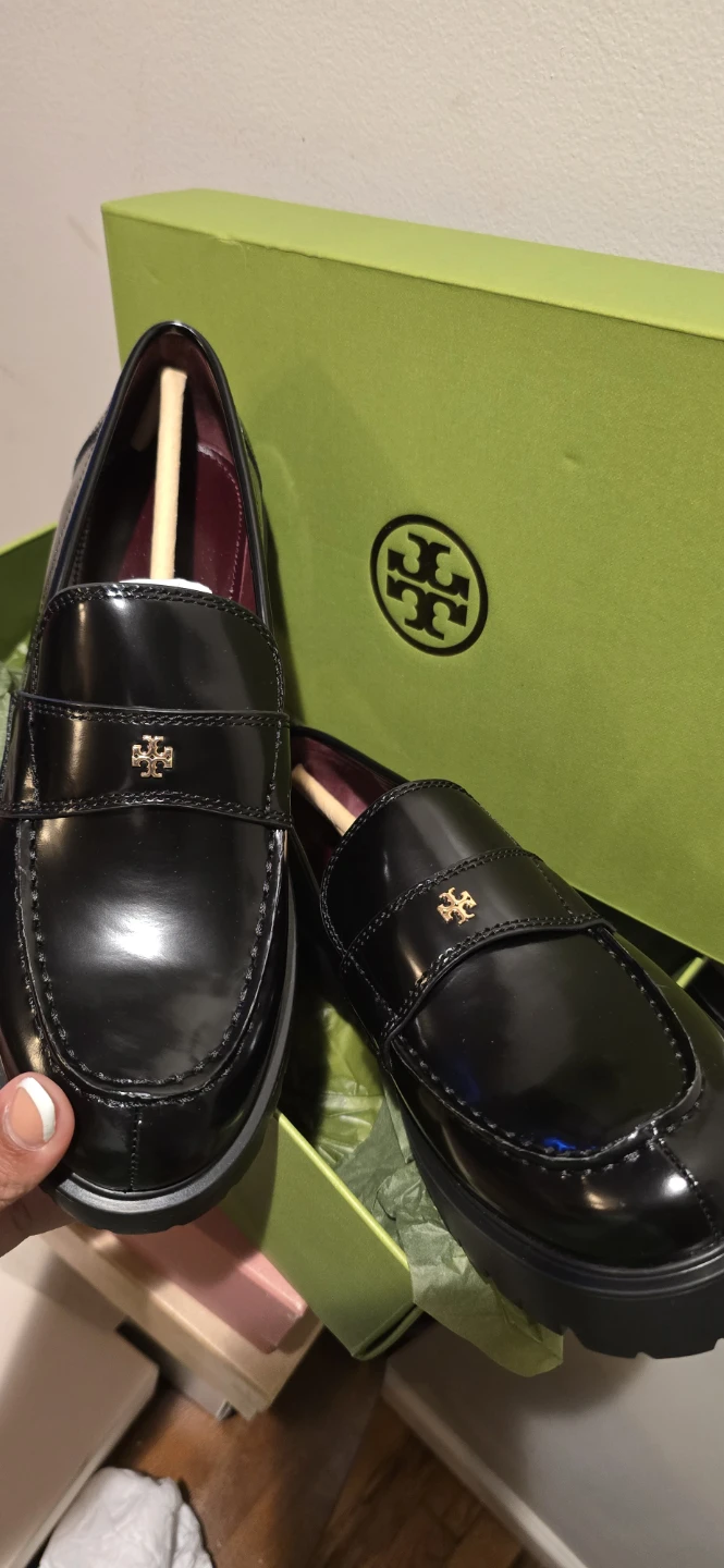 Tory Burch Classic Lug Loafer Box Leather Black US 7