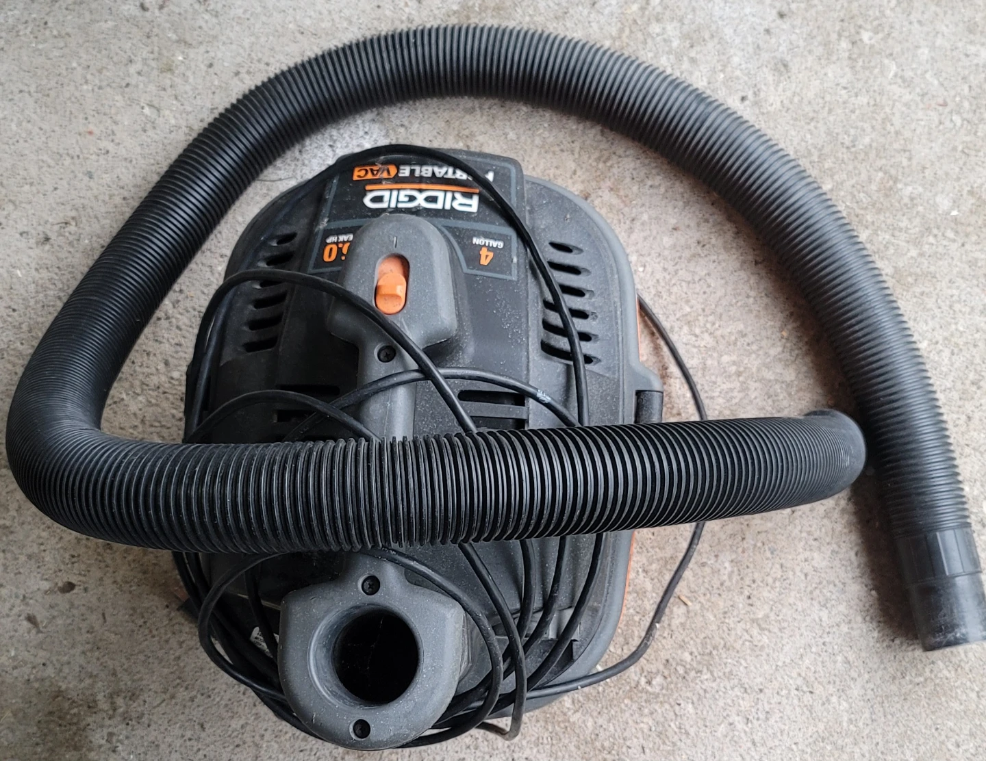 RIDGID Portable Vacuum - Extremely Good Condition - photo 4