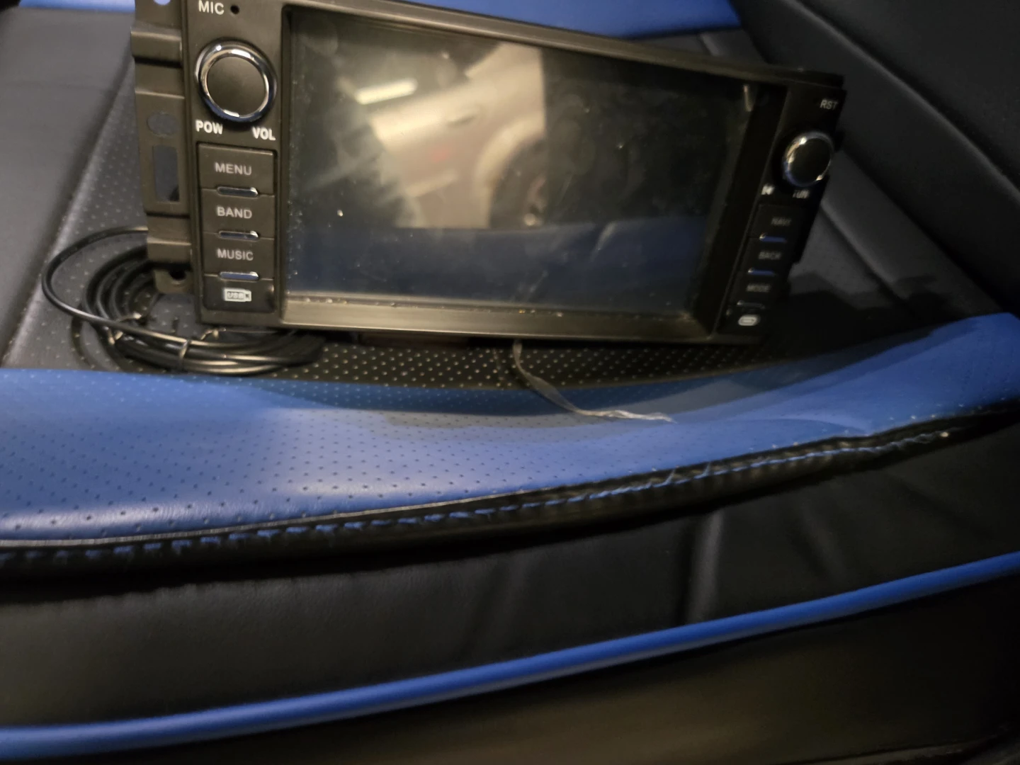 Car Stereo Receiver with Touchscreen - photo 3